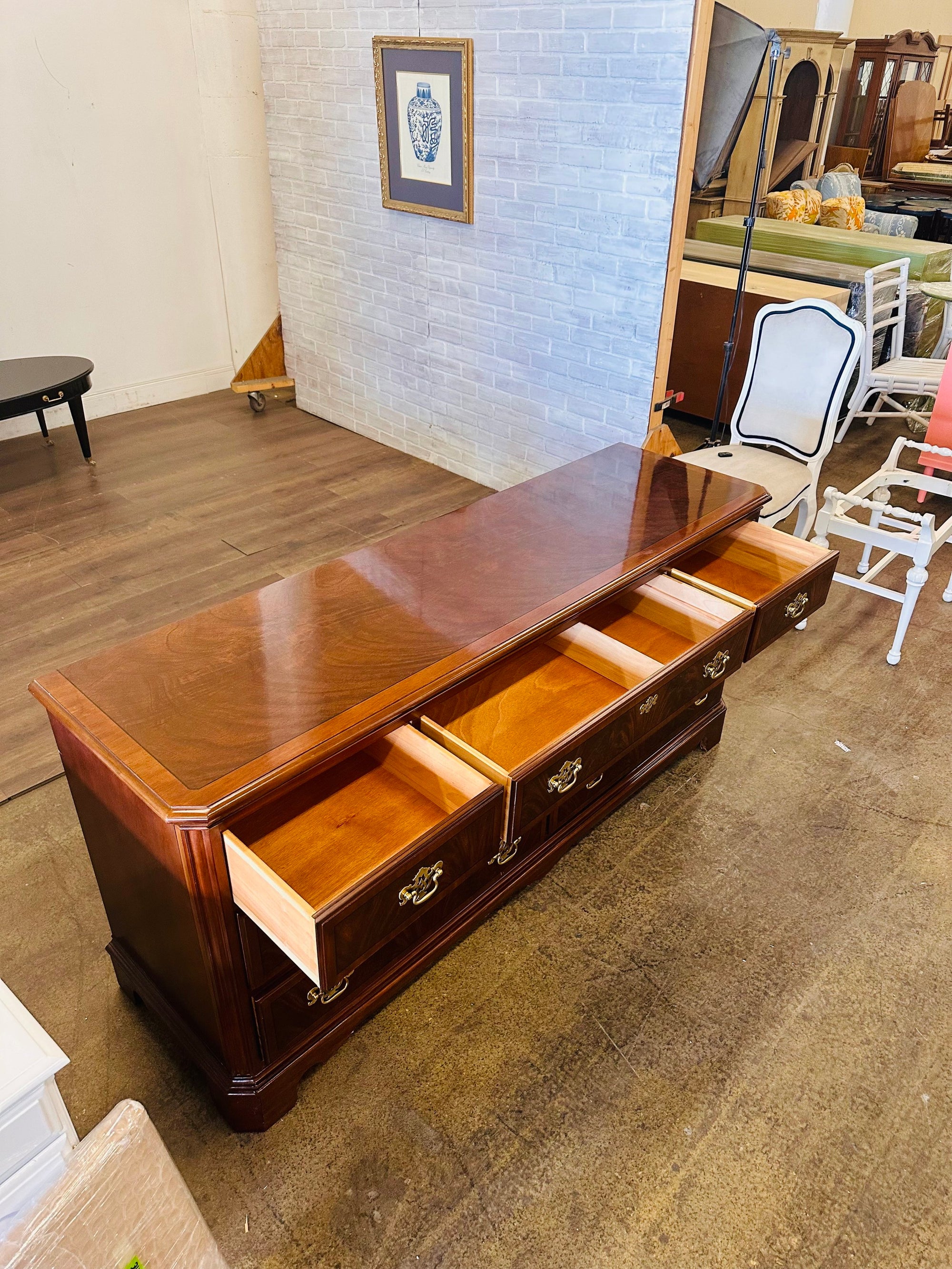 CUSTOMIZABLE: Traditional Drexel Dresser - Vintage Refined CUSTOMIZABLE: Traditional Drexel Dresser - Vintage Refined
